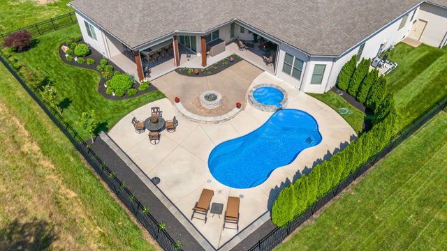 1041 Albatross Way, Gallatin, TN 37066