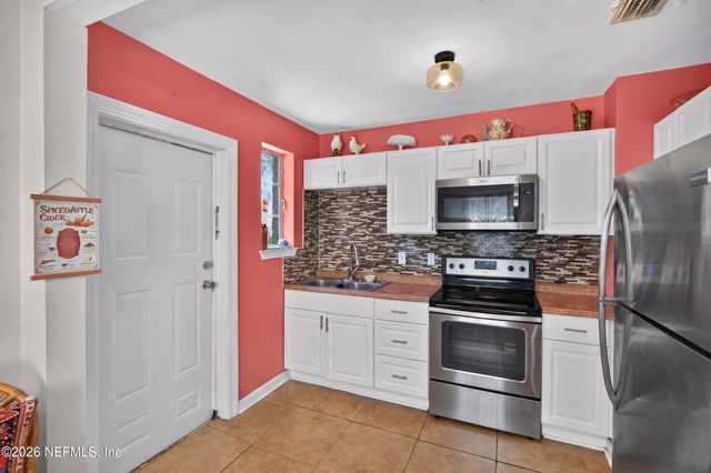 3308 SHERIDAN Road, Jacksonville, FL 32207