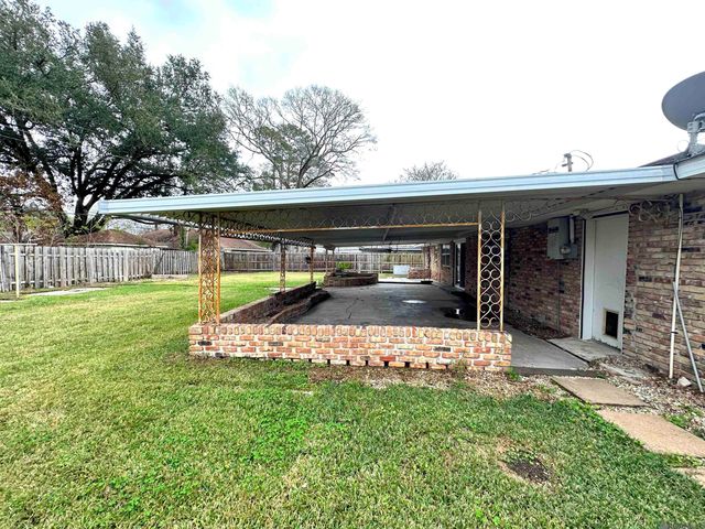12037 Goodwood Blvd, Baton Rouge, LA 70815