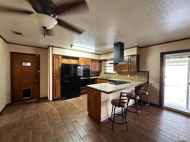 12037 Goodwood Blvd, Baton Rouge, LA 70815