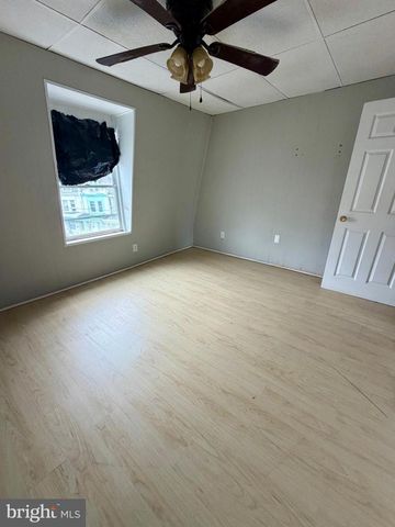 345 HOLLENBACH ST, Reading, PA 19601