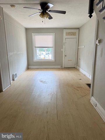 345 HOLLENBACH ST, Reading, PA 19601