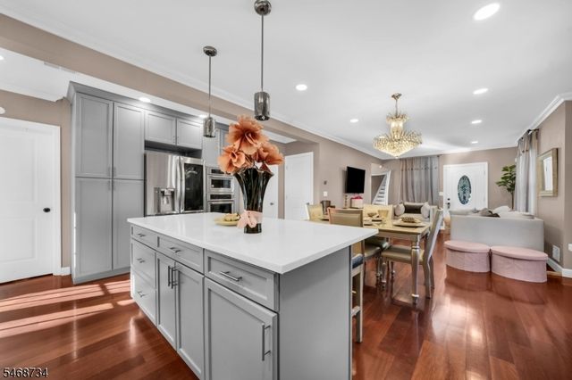 469 Jefferson Ave, Rahway City, NJ 07065