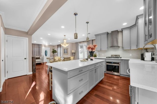 469 Jefferson Ave, Rahway City, NJ 07065