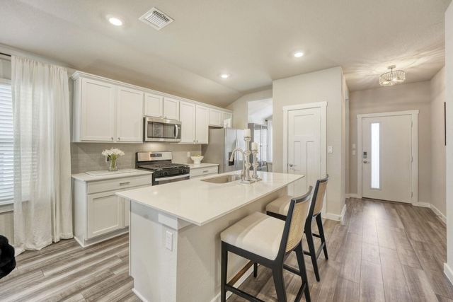 200 Coda XING, Georgetown, TX 78633