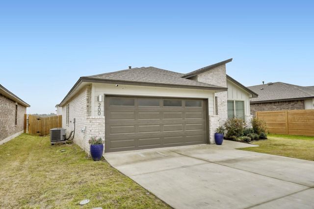 200 Coda XING, Georgetown, TX 78633