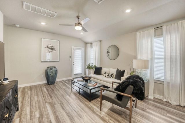 200 Coda XING, Georgetown, TX 78633