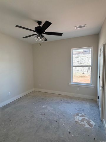 233 Cason Hill Boulevard, Bryant, AR 72002