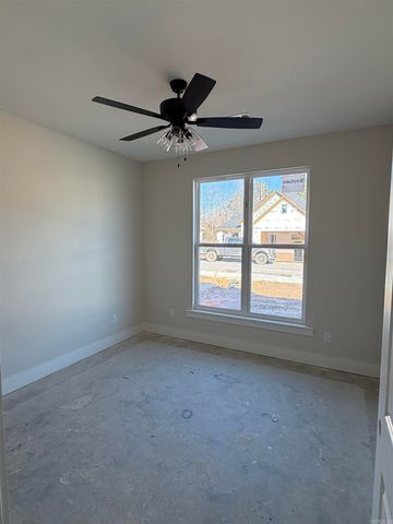 233 Cason Hill Boulevard, Bryant, AR 72002