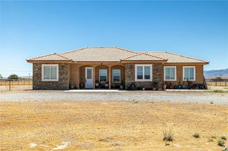 2671 East Hacienda Street, Pahrump, NV 89048