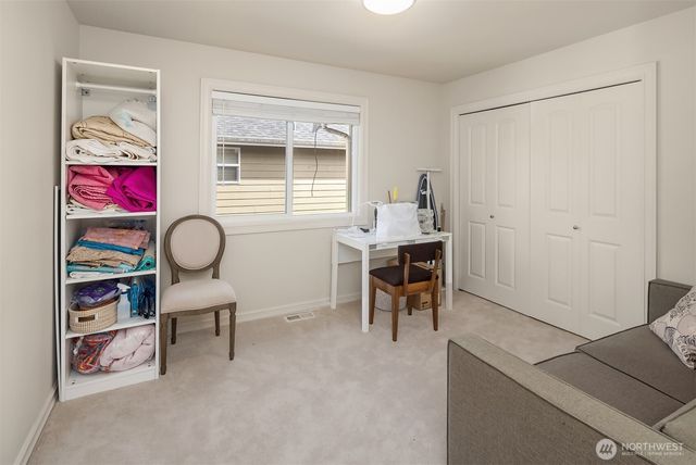 27520 SE 28th Court, Sammamish, WA 98075