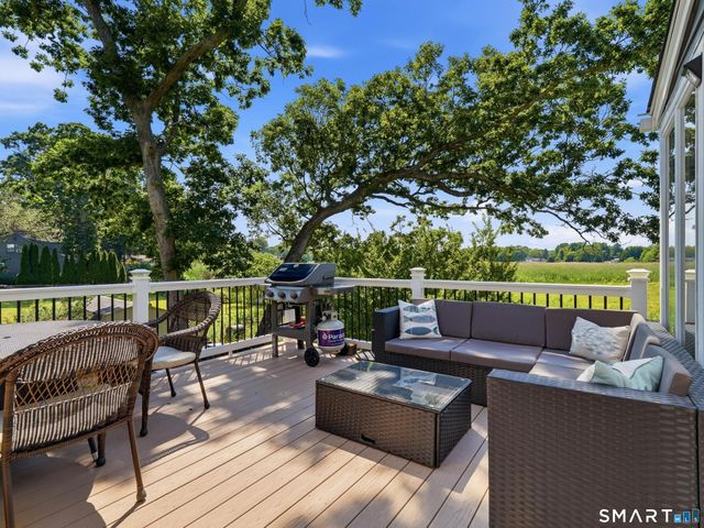 65 Knollwood Drive, Old Saybrook, CT 06475