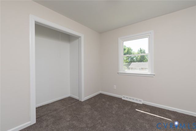 3209 Garland Ave, Hopewell, VA 23860