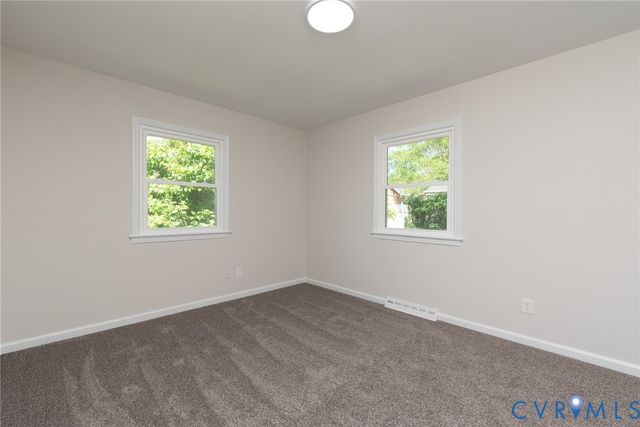 3209 Garland Ave, Hopewell, VA 23860
