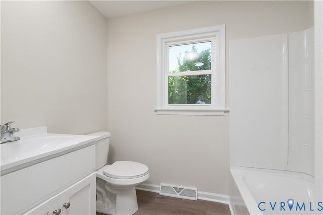 3209 Garland Ave, Hopewell, VA 23860