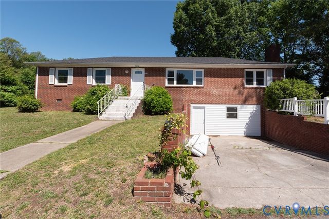 3209 Garland Ave, Hopewell, VA 23860
