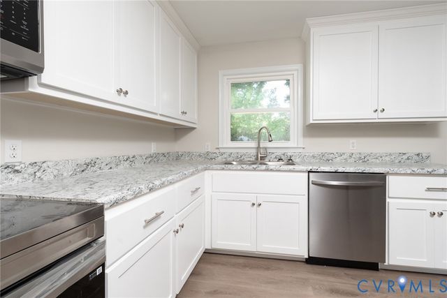 3209 Garland Ave, Hopewell, VA 23860