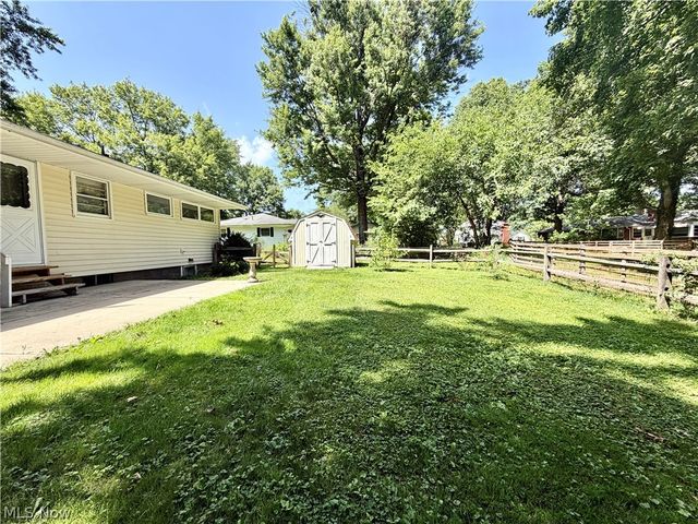 63 W Nineth St. Street, Newton Falls, OH 44444