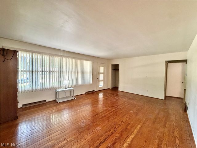 63 W Nineth St. Street, Newton Falls, OH 44444