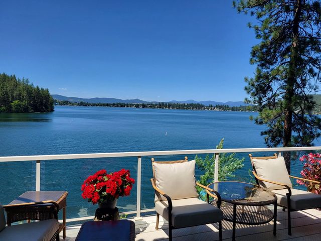 24221 Tum Tum Dr, Liberty Lake, WA 99019