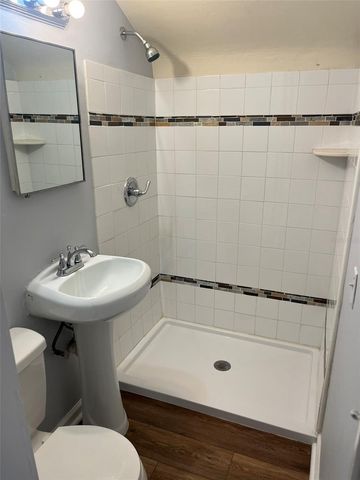 2027 36TH AVENUE N, St Petersburg, FL 33713