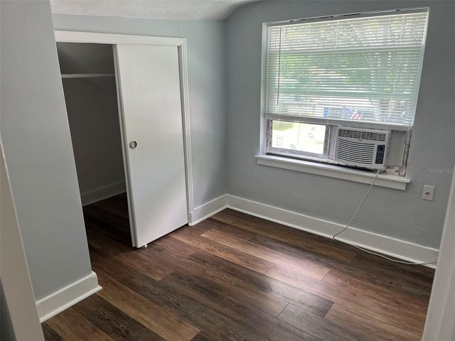 2027 36TH AVENUE N, St Petersburg, FL 33713