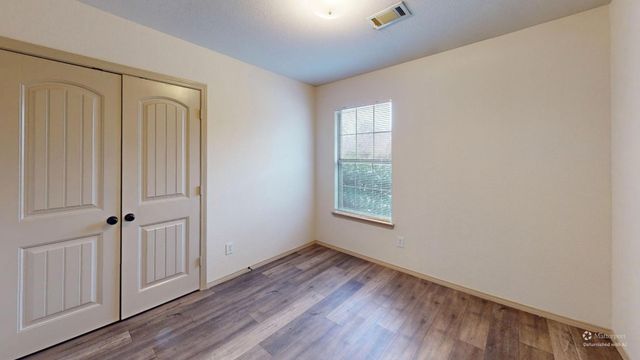 2331 N Elm Street 2, Denton, TX 76201