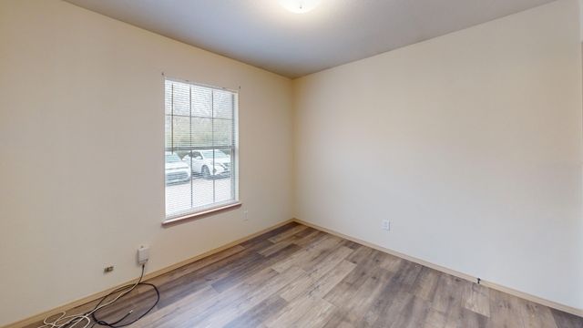 2331 N Elm Street 2, Denton, TX 76201