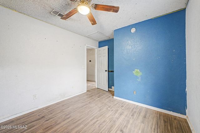 9810 E Stonehaven Way, Tucson, AZ 85747