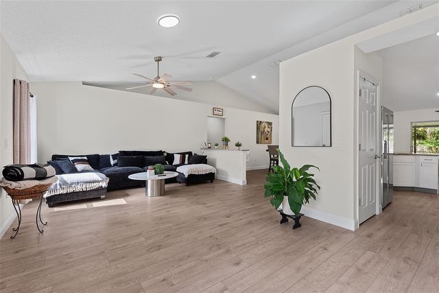24 SEDGWICK TRAIL, Palm Coast, FL 32164