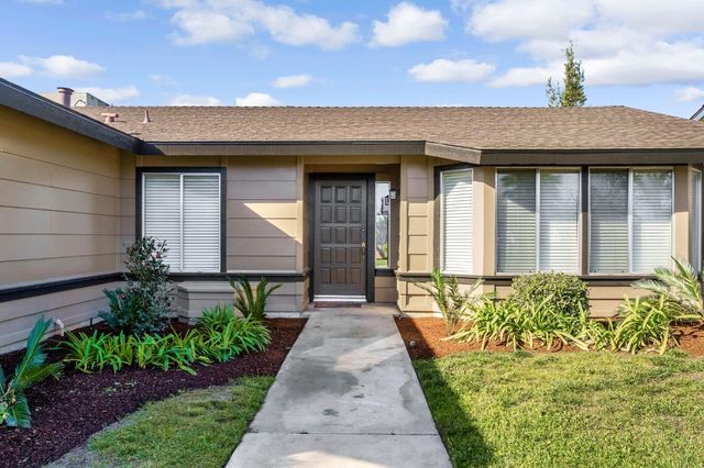 3837 N State Street, Fresno, CA 93722