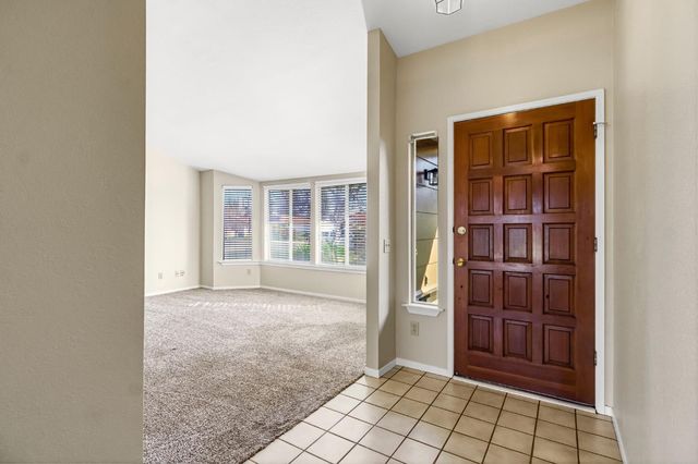 3837 N State Street, Fresno, CA 93722