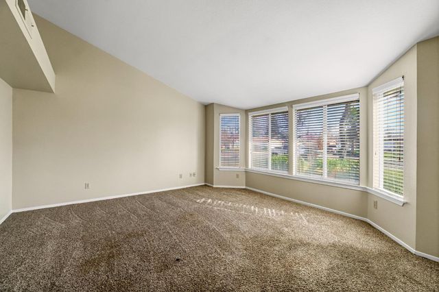 3837 N State Street, Fresno, CA 93722