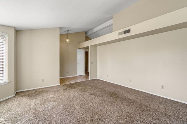 3837 N State Street, Fresno, CA 93722