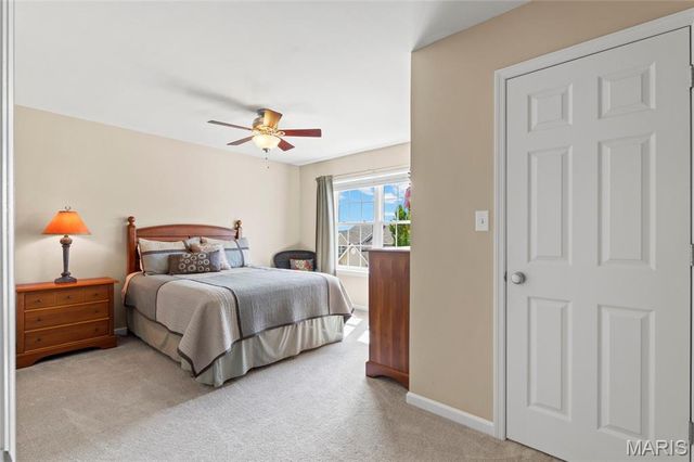 8034 Pinetop Drive, St Louis, MO 63129
