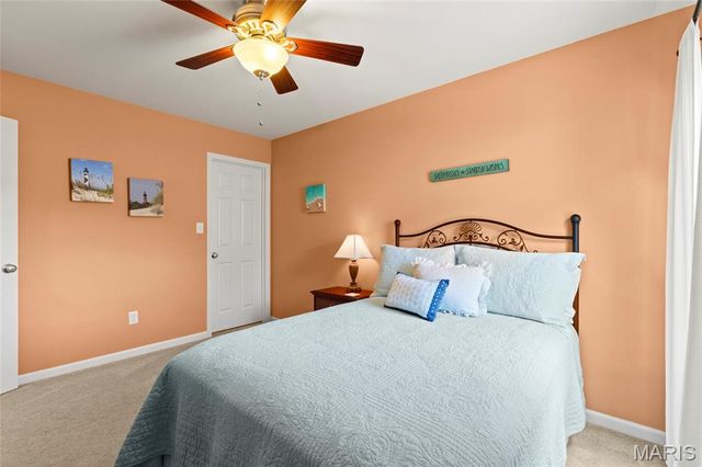 8034 Pinetop Drive, St Louis, MO 63129
