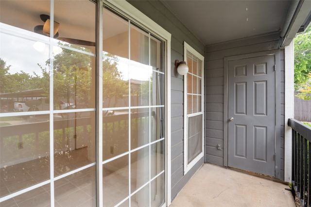 18333 Roehampton Drive 217, Dallas, TX 75252