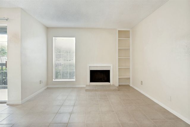 18333 Roehampton Drive 217, Dallas, TX 75252