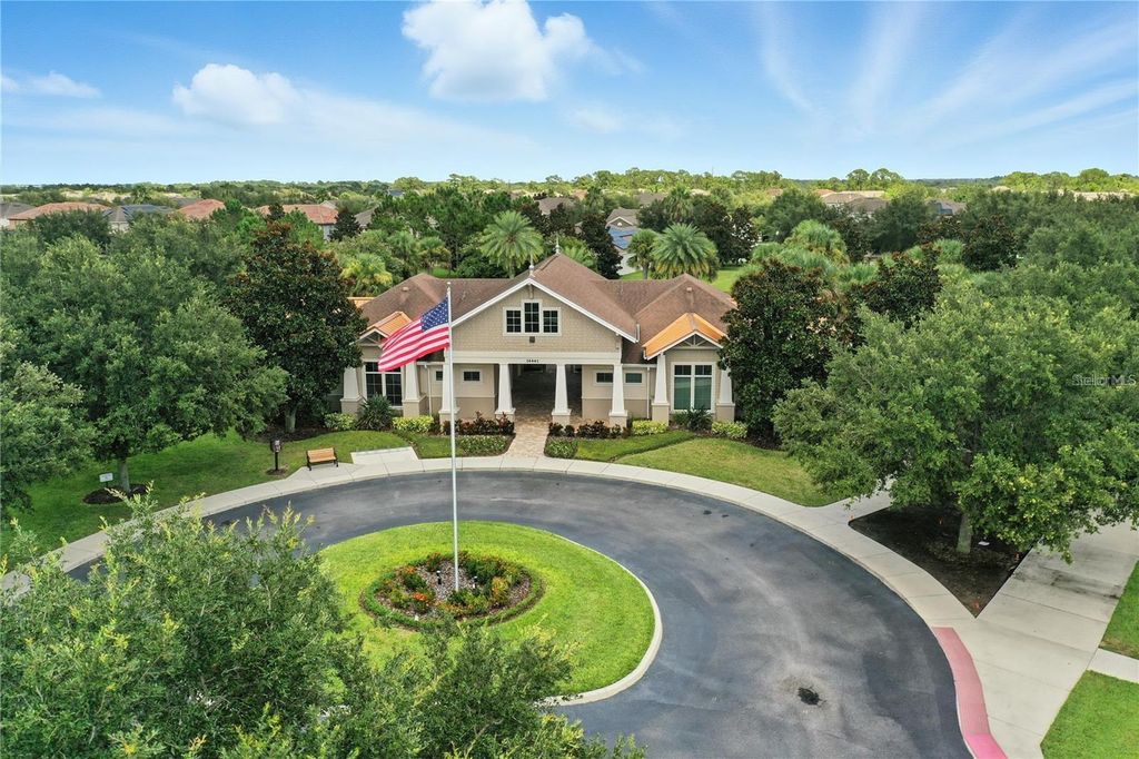 Image 59 of property listing at 14430 ORCHARD HILLS BOULEVARD, Winter Garden, FL 34787