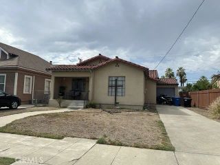 1063 N Gordon, Pomona, CA 91768