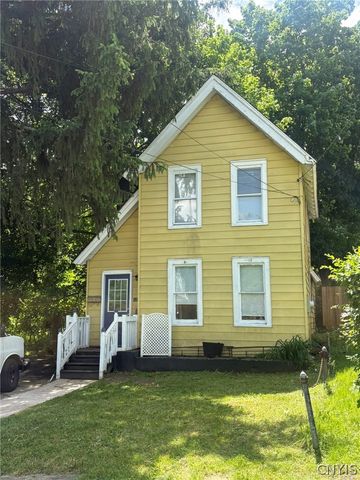 121 Maurice Avenue, Syracuse, NY 13207