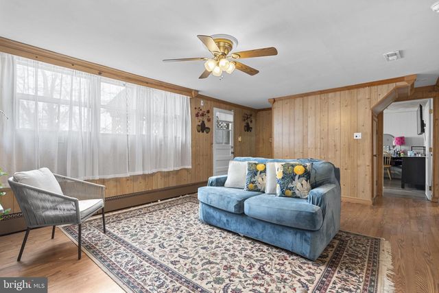 1713 ROSA DR, Woodbridge, VA 22191