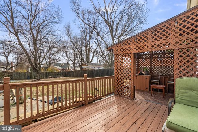 1713 ROSA DR, Woodbridge, VA 22191