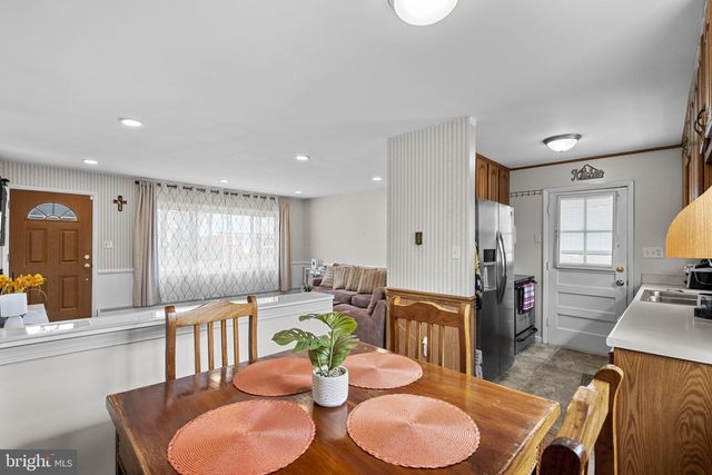 1713 ROSA DR, Woodbridge, VA 22191