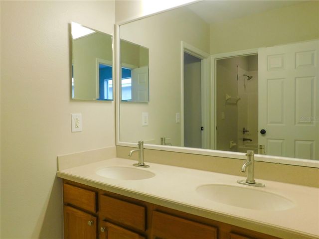 12902 CATTAIL SHORE LANE, Riverview, FL 33579