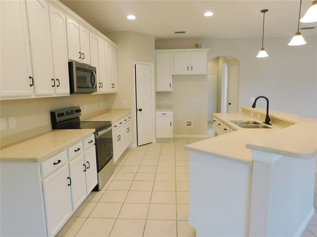 12902 CATTAIL SHORE LANE, Riverview, FL 33579