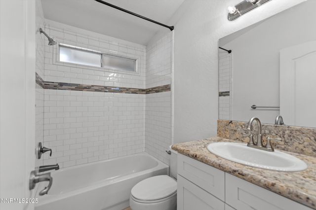 6530 Fall River Circle, Reno, NV 89523