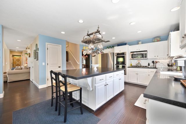 411 Villeroy Ct, Granite Bay, CA 95746