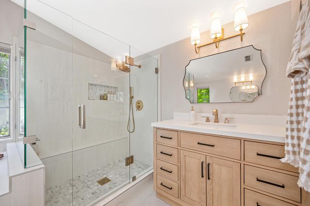 411 Villeroy Ct, Granite Bay, CA 95746