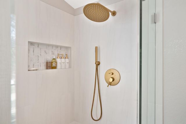 411 Villeroy Ct, Granite Bay, CA 95746